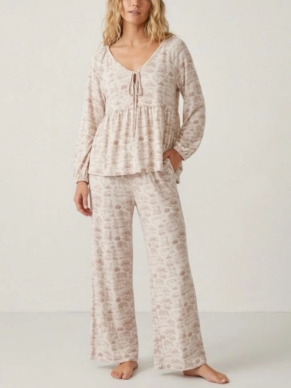 Solly Baby Rose Toile Tie-Top Long-Sleeve Women’s Sleep Set - Picture 1 of 12